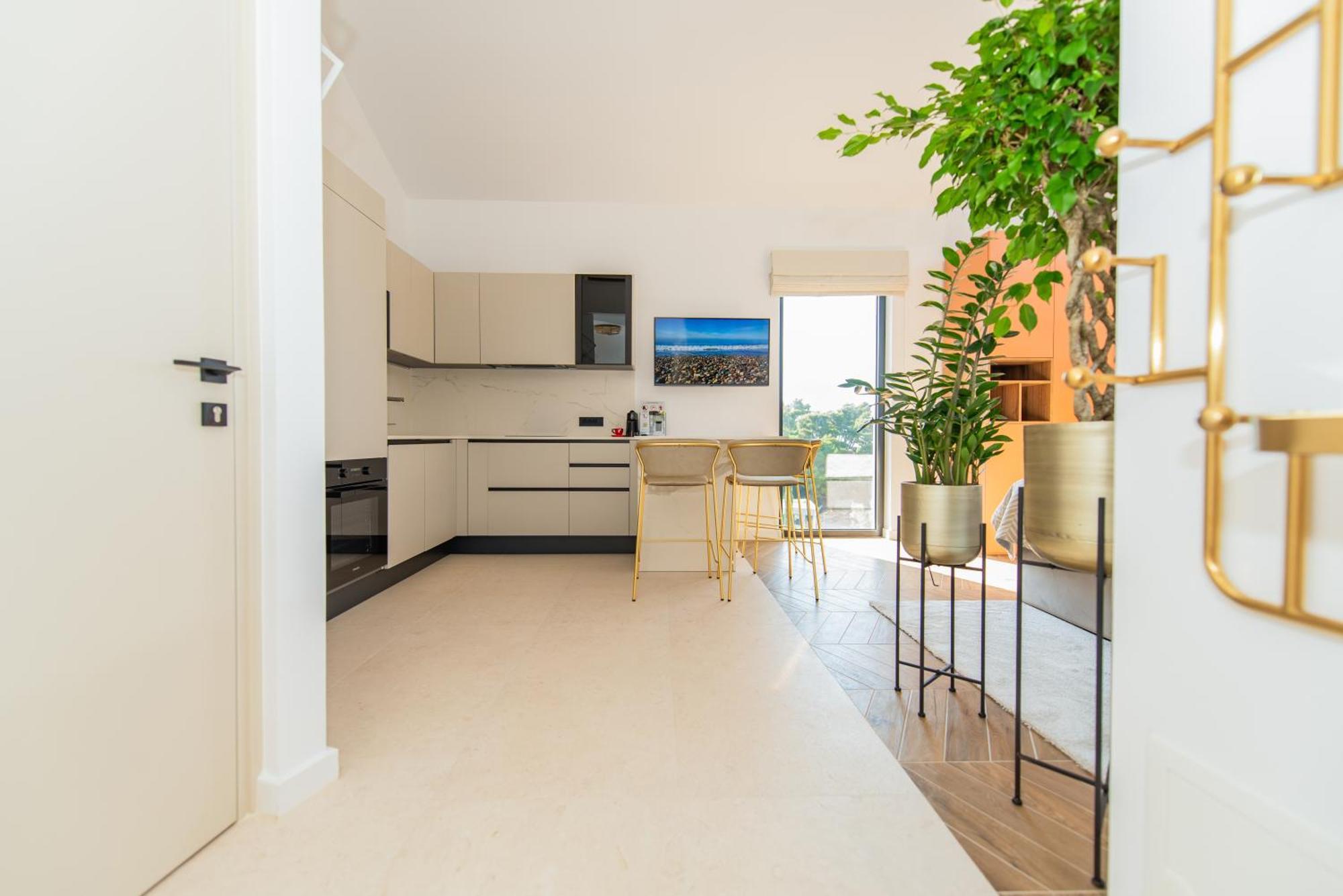 More Medici Apartments Омиш Экстерьер фото