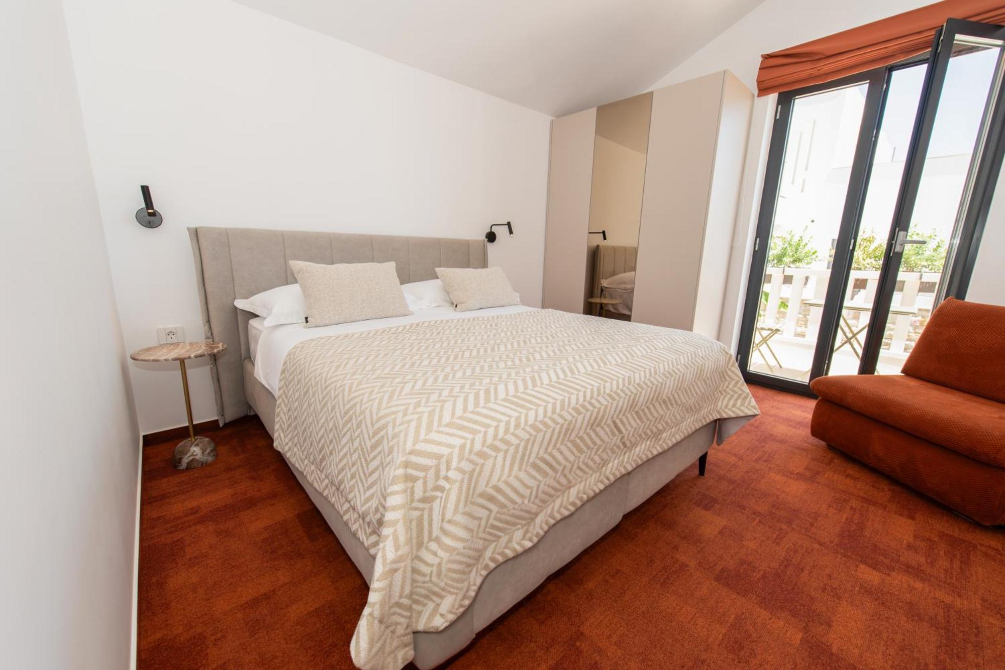 More Medici Apartments Омиш Экстерьер фото